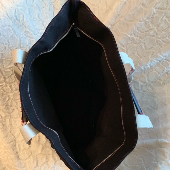 Victoria's Secret Black Tote Bag - Picture 3 of 8